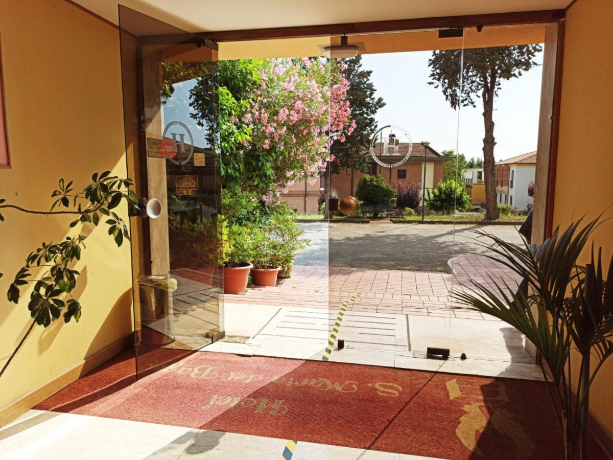 Hotel Santa Maria Del Bagno Pesche Buitenkant foto